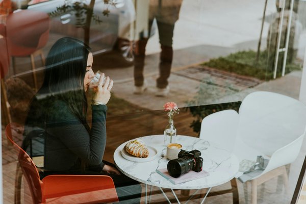 Mastering the Perfect Cat-Eye: Expert Tips for a Flawless Look!